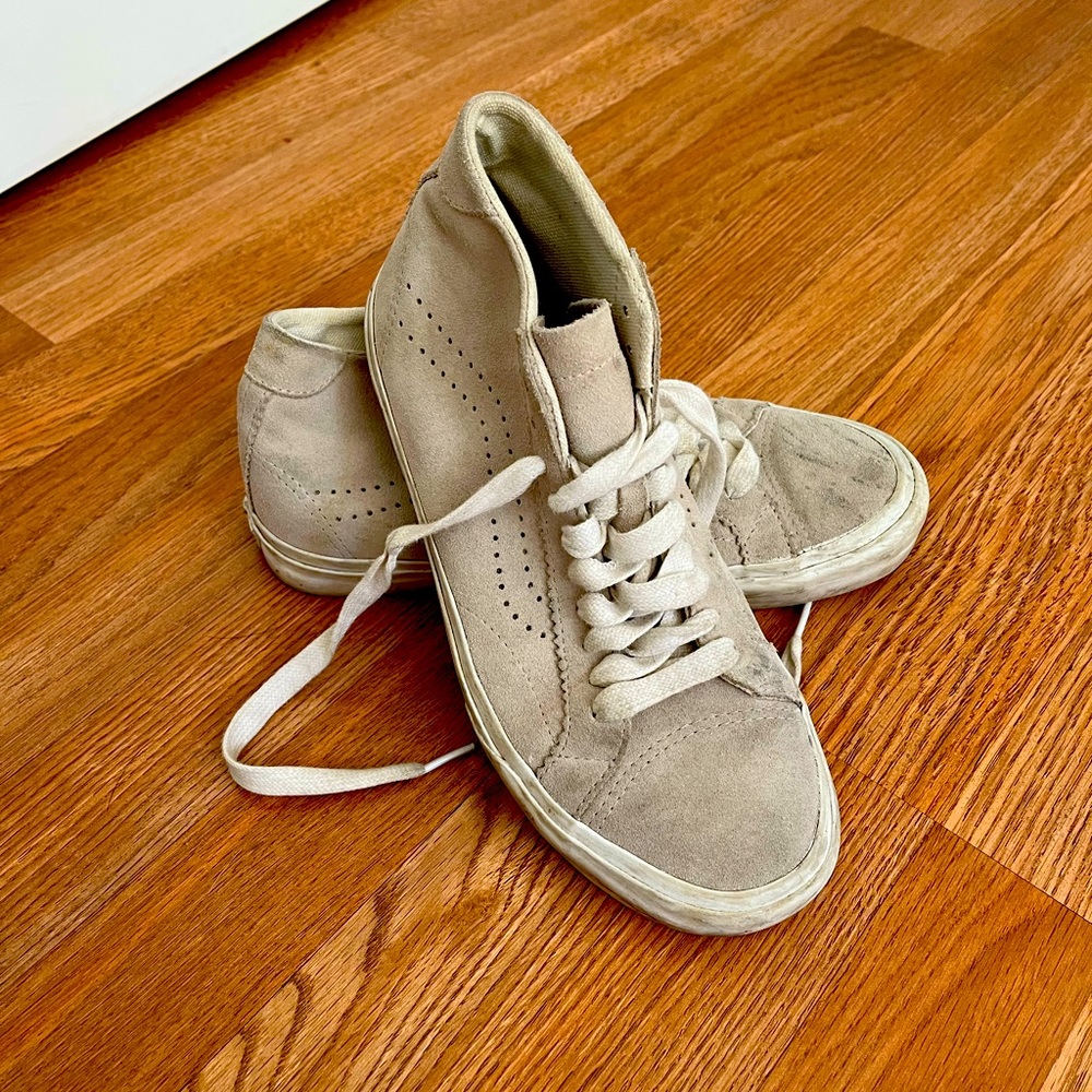 Vans high top shoes womens size 9